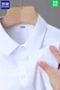 Mäns casual skjortor mullbärsilk kort ärmskjorta för sommar tunna affärsklänning klädkläder vit ficka kemis homme
