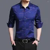 Camicie casual da uomo Camicia a maniche lunghe da uomo Elegante di lusso con stampa maschile Plaid Slim Fit Abito da lavoro con colletto rovesciato formale H04