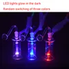 Unque Led Plasma Narguilés environ 4 pouces Verre Brûleur À Huile Bongs 10mm Famale Joint Perc Dab Plate-forme Pétrolière Bongs Ash Catcher Tuyaux D'eau avec Tuyau De Brûleur À Huile En Verre Mâle En Gros