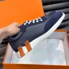 2023 Nya män Runningskor Bästa kvalitet Casual Fashion Sport Shoes For Man Luxury Brand Designer Athletic Walking Sneakers BHHN00002