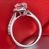 Bagues de cluster 14K Au585 Or Blanc Femmes Bague Moissanite Diamants 1 2 3 5 Coeur Rond Élégant Fête De Mariage Anniversaire De Fiançailles