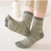 Frauen Socken Stil Harajuku Fünf Finger Für Frau Dicke Baumwolle Herbst Winter Warme Mid-rohr Kappe Retro frauen geschenk