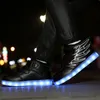 Sapatilhas luminosas tênis menino menina dos desenhos animados led iluminar sapatos tendência brilhante crianças sapatos crianças asa carga casual formadores botas 230906