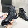 2023 Luxury Designer Boot Woman Fashion Boots Leather Booties Women Ankel Biker Australia Platform Heels Winter Sneakers