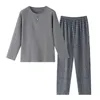 Ropa de dormir para hombres Moda Otoño Carta Imprimir Conjuntos de pijamas para hombres Pantalones a cuadros Algodón puro Ropa de dormir masculina Yardas grandes 4XL Ropa para el hogar Ropa de dormir 230907