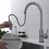 Kökskranar 304 Rostfritt stål Touch Pull Faucet 360 ° Rotation Två funktionsvattenutloppsläge Anti-spott