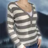 女性用セーターY2Kストライプセーターカジュアルフェアコアグランジvネックシングル胸長長袖カーディガントップ2000年代女性ヴィンテージ