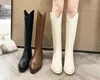Botas altas de caballero para mujer, botas hasta la rodilla de vaquero occidental de estilo británico con tacón medio puntiagudo de cuero para otoño e invierno
