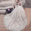 2023 Vestido de fiesta de princesa Vestidos de novia Apliques de encaje Fuera del hombro Con cordones Preciosos vestidos de novia árabes Mangas cortas Vestidos De Novia