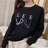 Designer Men Hoody Letter Classic Femmes Pullover Swetshirts Swetshirts à manches longues Logo Logo Oagram Femme Aagram