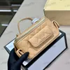 Designer Womens Makeup Bag Leather Diamond Gold Hardware Metal Clasp Luxury Handbag Matelasse Chain Crossbody Bag Multi Pocket Camera PAGS PALLET SPIRLE 17x10cm