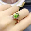 Cluster-Ringe, natürlicher Peridot-Ring, echte 925er-Sterlingsilber-Produktion, einfache Atmosphäre, tägliches Tragen