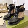 Dameslaarzen Designer lederen enkellaarsjes Diamond Platform Chunky G Heel Dames Martin Boot Woestijnen Ster Schoenen Cowboy Winter Outdoor Gesp Schoen