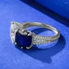 Pierścienie klastra Spring Qiaoer Luxury 925 srebrne srebro 5ct Sapphire High Carbon Diamonds Kamień Jewszowy pierścionek zaręczynowy