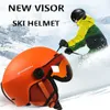スキーヘルメットムーン高品質のスキーヘルメットゴーグル統合式PCEPSアウトドアスポーツスキースノーボードスケートボードヘルメット230907