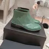 Kadın Botlar Tasarımcı Yağmur Botları Siyah Kauçuk Boot PVC Su geçirmez Yağmur Botları Görünüm Yeşil Beyaz Ayak Platformu Yumuşak Su Ayakkabıları