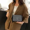 Water Women's Small Square 2023 New Chain Shoulder Lipstick Headphone Mini Crossbody Bag 60% RABATT Outlet Online