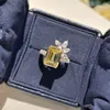 Klusterringar ljusgul diamant underbara kvinnors engagemang bröllop tillbehör jubileumsfest eleganta kvinnliga smycken