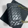 Shoulder Bags Luxurys Designers caviar Lambskin classic flap bag Womens mens tote travel duffle handbag CF bags Crossbody boy chain WOC toiletry strap