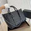 Designer Totes Women Top Leather Classic Quilted Plaid Metal Chain Shoulder Bag Luxury Brand Crossbody Ladies Outdoor Regular Shopping Bag Retro Underarm