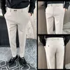 Herrbyxor veckade män koreansk mode smal passande casual byxor arbeta streetwear slacks chinos tunn mager styp