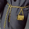 Cintura sacos de luxo designer cinto de corrente para mulheres mini cintura ouro saco de metal escavado saco cintura borla corpo jóias acessórios 230907
