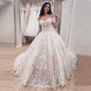 2023 Vestido de fiesta de princesa Vestidos de novia Apliques de encaje Fuera del hombro Con cordones Preciosos vestidos de novia árabes Mangas cortas Vestidos De Novia