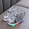 Scarpe da ginnastica per bambini da esterno atletiche Scarpe da ginnastica per bambini da bambina luminose con scarpe sportive per ragazze leggere Taglia 2130 Scarpe casual per bambini con luce a LED 230906