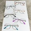 サングラスクラシックアンチブルーライトグラス女性デザイナー眼鏡眼鏡コンピューターアイの保護ガラスメタルフレームアイウェア