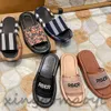 2023 Womens Summer Sandals Beach Slide Slippers Crocodile Skin Leather Flip Flops Sexy Heels Ladies Fashion Designs Orange Scuffs Shoes