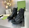 Boots 2024 مصمم Martens Womens Boots للنساء Biack Cowboy Style Booties Platform حقيقية من الجلد الحقيقي أفضل جودة الحجم 35-42 x0907