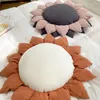 Yastık Ayçiçeği Kanepe s Tasarımcı Çiçek Zarif Minimalist Ev Dekorasyonları Modern Kız Almofadalar Sevimli Oda Dekoru