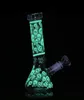 1 unids Resplandor en el vaso de vidrio oscuro Bong 14 mm Reciclador femenino Colector de ceniza Bong Forma de cráneo Dab Rig Bongs con tubos de tubo de cuchara de tabaco de tallo inferior