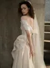 Etnische kleding elegante witte satijnen backless trouwjurk Robe de 2023 bruids Franse vintage tailing feestjurken vestido