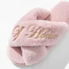 Pantoufles Personnaliser Custom Slipper Bride Pantoufles Hen Party Favor Mariée Demoiselle D'honneur Pantoufles Ensemble Femme Mariage Équipe Mariée Slipper X0905