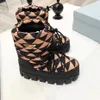 Toppkvalitet nylon plack vrist skid snöstövlar slip-on chunky bootie rund tå boot kvinnors lyxdesigner mode spetsar upp skor fabrikskor storlek 35-41 m02