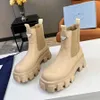 Botas de combate Martin de cuero para mujer, botines de charol con punta negra, botas medias con cordones, zapatos planos con plataforma de motorista de diseñador, botines bajos