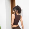Yoga outfit 2023 Summer Sports Fitness Tank Top Kvinnor Hollow Air Speed ​​Dry Oregelbundet Löpning med bröstkuddar