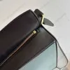 Designer Geometriska axelväskor Lowwe Brand Handväskor Nya pussel handhållna plånbok högkvalitativ stor kapacitet Crossbody Versatile Fashion Casual Handbag