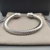 Brazalete Diseñador Anillo de cáñamo Pulseras Perla torcida Gruesa Cadena de 7 mm Pulsera ovalada Diseñadores de joyería Hombres Amor Mujeres Apertura G2309823PE-3