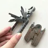 420 Rostfritt stål Multifunktionstång utomhus Gadget Key Chain Futters EDC Tool Folding Tång 15 I 1 Skruvmejsel249m