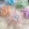 Fleurs décoratives 3 pièces 9 cm maille gaze artificielle en mousseline de soie fleur dentelle garniture Patch applique tissu robe de mariée bricolage accessoires de cheveux de mariée