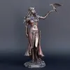 Objetos decorativos estatuetas estátuas de resina Morrigan a deusa celta da batalha com espada de corvo acabamento em bronze estátua 15 cm para Hom285R