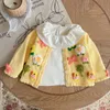 家族をマッチする服装Kardigan Lengan Panjang Anak Perempuan Mantel Seater Buatan Tangan Tangan Atasan Bunga Applique Pakaian Bayi Lahir Musim Gugur 230907