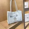 2023 Nouveau réseau populaire mode fourre-tout loisirs pour femmes une épaule portable toile grande capacité sac à provisions pas cher sortie 50% de réduction