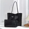 Kvällspåsar Spring Women's Bag Soft Leather Solid Color One Shoulder Tote Stor kapacitet Studentföretag som bär mamma