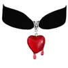 Choker Gothic Bloeden Hart Ketting Voor Vrouw Man Mode Pagan Heks Sieraden Accessoire Cadeau Vampier Bloed Zwart Fluweel