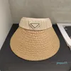 Cappello con visiera parasole di design Visiera parasole per il tempo libero estivo a forma di secchiello da uomo e da donna. Coppia di sport da spiaggia all'aperto ispessita