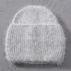 Geniş Memlu Şapkalar Kova Jaxmonoy Kabarık Tavşan Kürek Kabuklu Beanie Hat Kadınlar için Kış Sıcak Renkli Bayanlar Angora Karışım Kılcaları Ile Sparkle İplik 230907