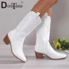 Laarzen Brand Design Dames Puntschoen MidCalf Cowboy Fashion Vintage Borduur Dikke Hak dames Cowgirl Casual Schoenen 230907